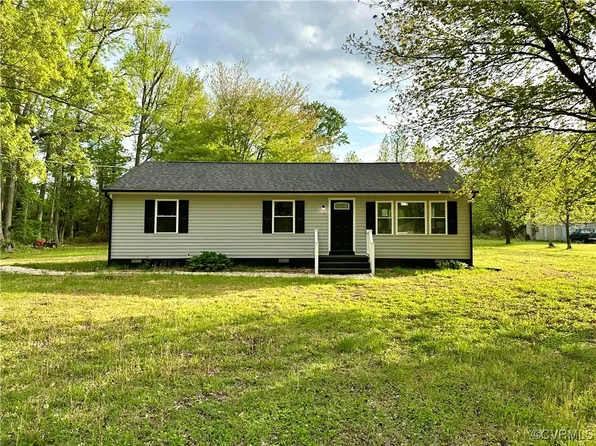 2652 Harris Hill Rd, Dunnsville, VA 22454