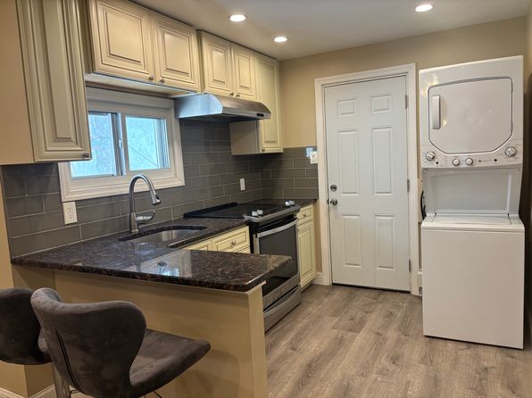 1028 Washington Ave Floor 2