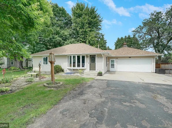 16100 Gleason Lake Rd, Wayzata, MN 55391