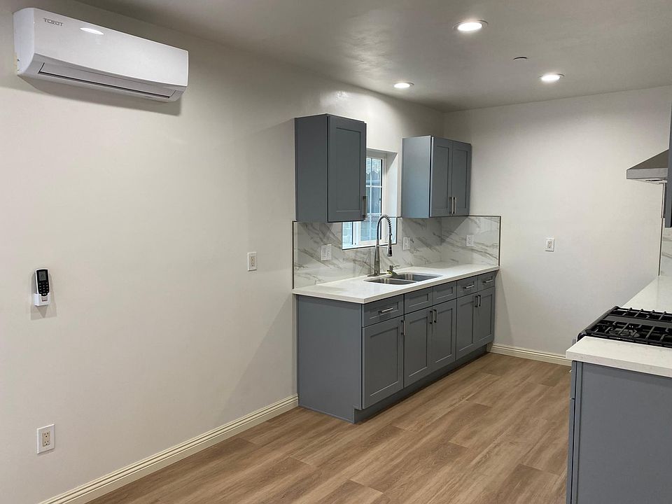 1st image of 1011 S El Molino St