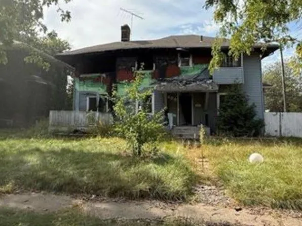 600 Pierce St, Gary, IN 46402