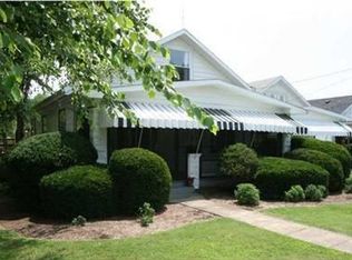 1127 Mesker Park Dr, Evansville, IN
