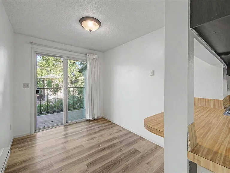 1079-1089 S Leadville Ave — Photo 12