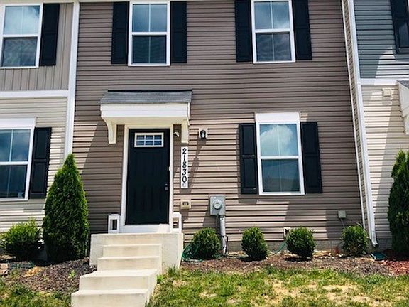 2nd image of 21830 Primrose Willow Ln Unit C