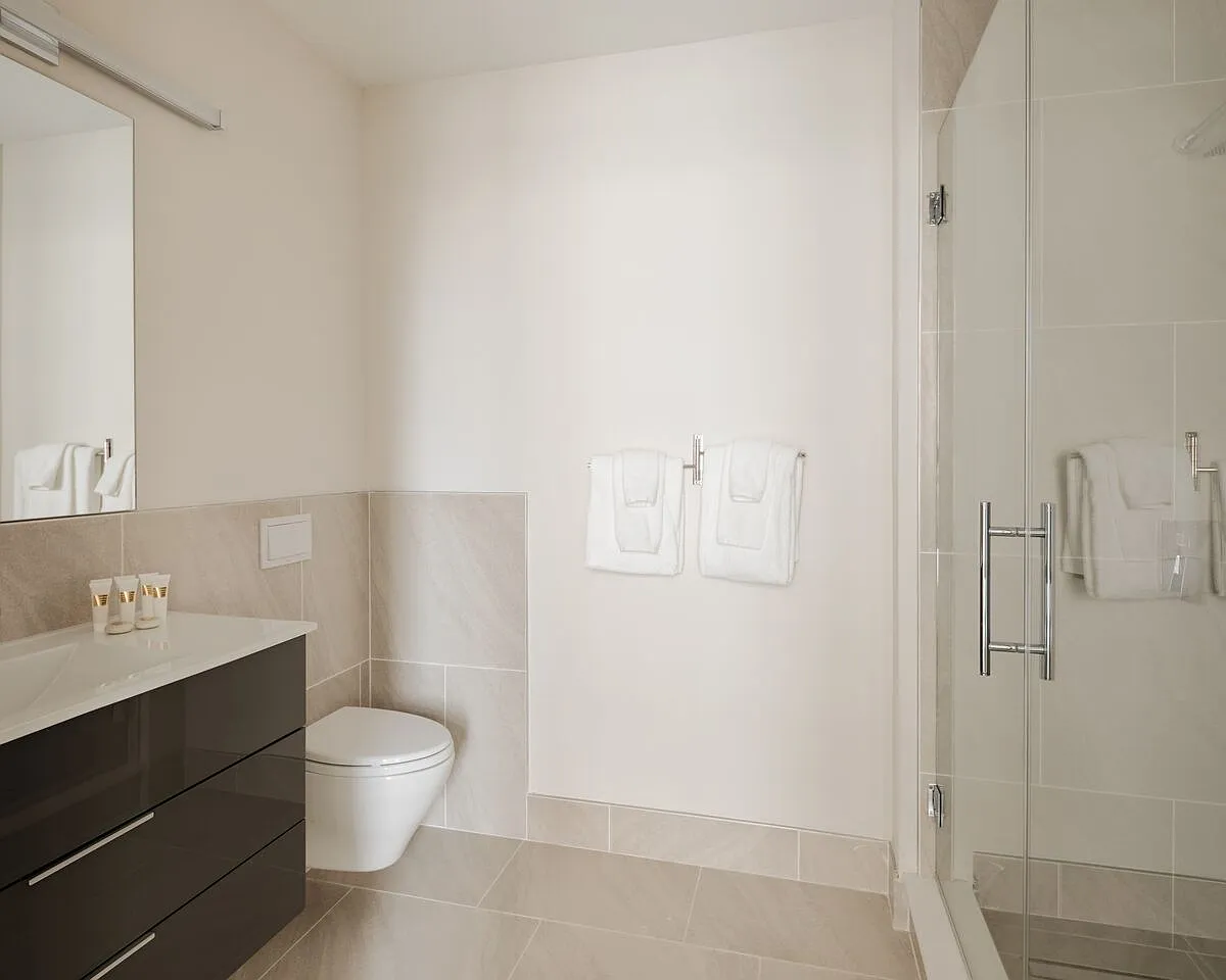 1 bed, 575 sqft, $2,055 — Photo 1
