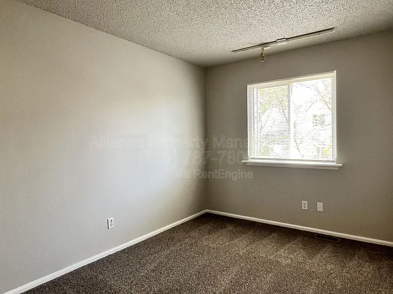 5851 Granby Hill Dr — Photo 21