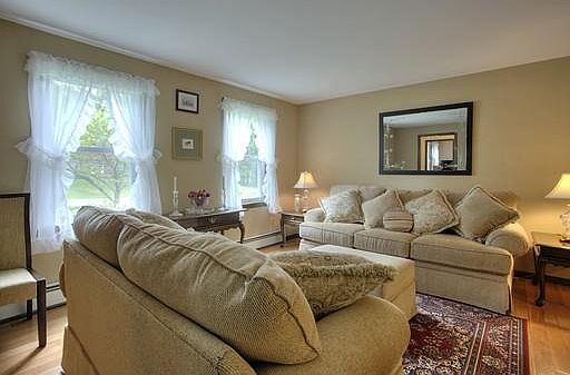 5th image of 42 Coral Dr