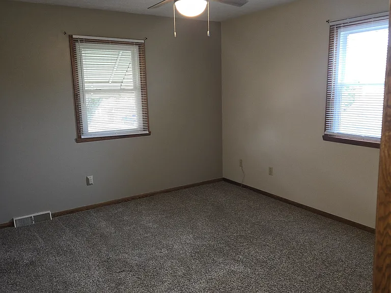 4313 Harvard Rd — Photo 19
