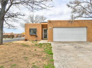 5501 Overlook Dr NE, Albuquerque, NM 87111