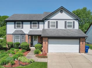 4181 Heatherstone Dr, Waterford, MI