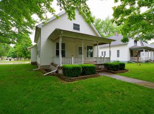 580 N North St, Argenta, IL 62501