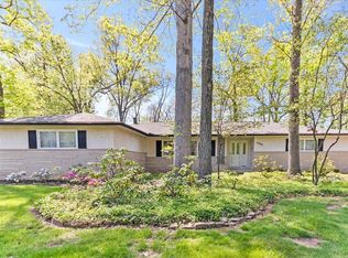 5995 Whitman Rd, Columbus, OH 43213