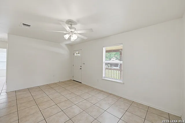 114 Karm St — Photo 8