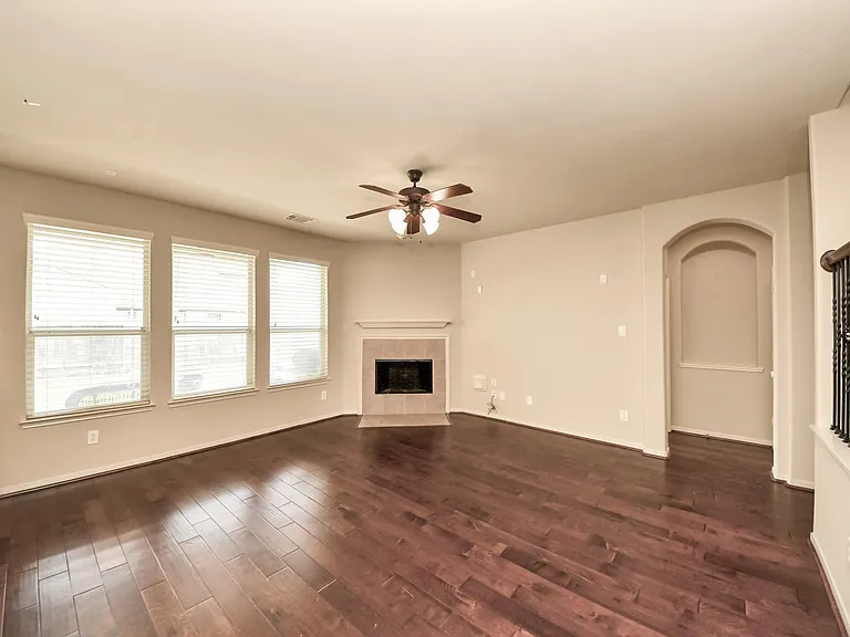 4 Palmdale Ln — Photo 30