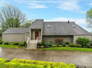 2004 Greentree Dr, Richmond, KY 40475