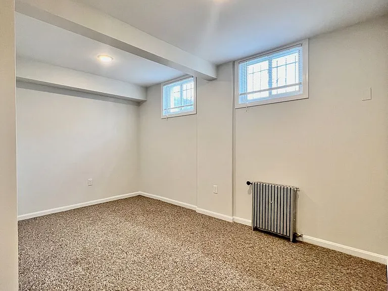 1704 Broad Street — Photo 7
