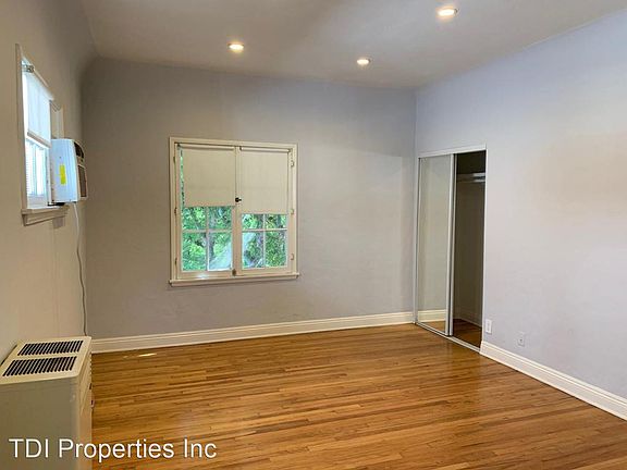 4th image of 9037 Rangely Ave