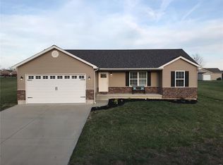 1006 Wolfcreek Rd, Farmington, MO 63640