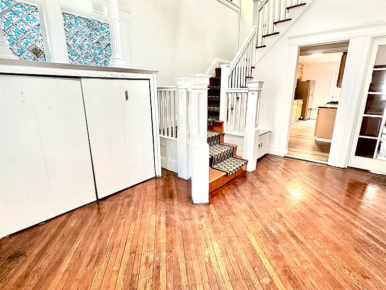 163 Jewett Ave #HOUSE — Photo 19