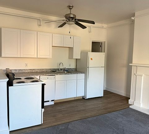 2nd image of 144 Washington Ave #203