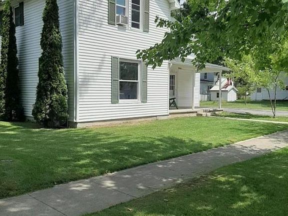 2nd image of 6729 Houghton St