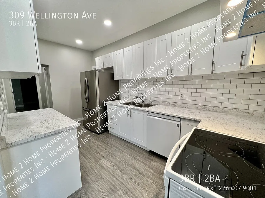 3 Beds 2 Bath — Photo 4