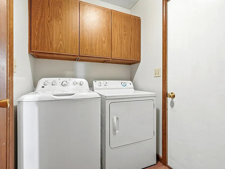 1462 E Kammerer Rd — Photo 10