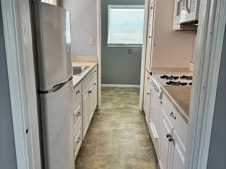 4667 Long Branch Ave — Photo 3