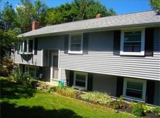 24 High Pine Dr, Plymouth, MA 02360