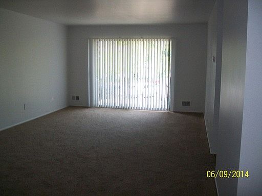 5th image of 2716 Golfside Dr APT 805