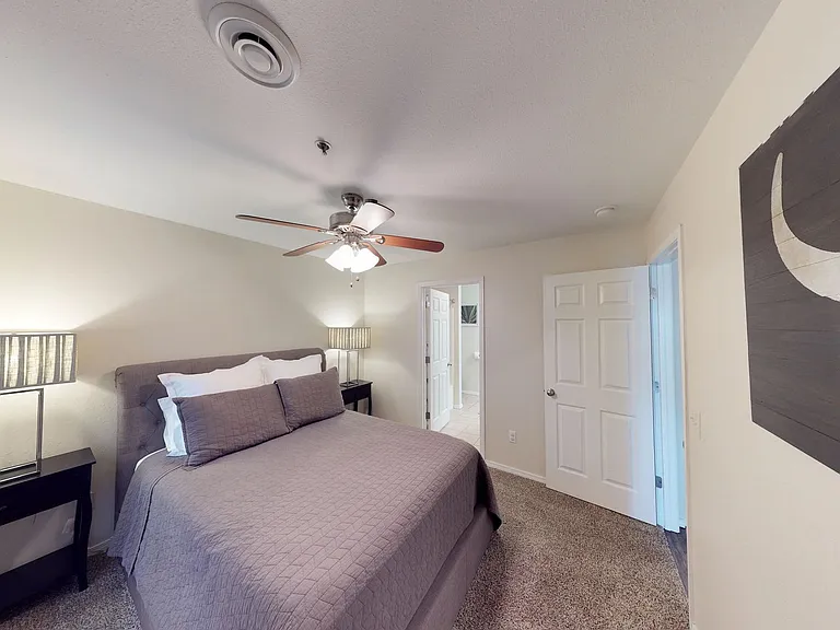 923 W Battlefield St — Photo 17