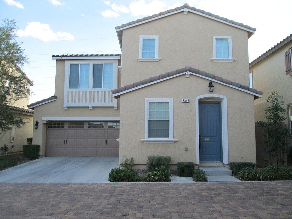 Charming 2 Story Home in Gated Community