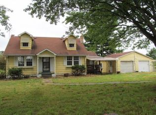 19011 Shumake Dr, Raymondville, MO 65555