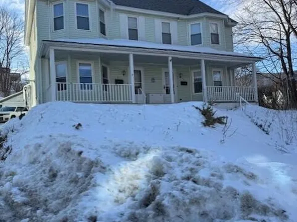 11 Melrose St, Adams, MA 01220