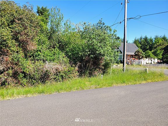 5th image of 894 Wawona Avenue SW