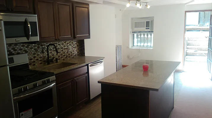 Rented by Tenisha Peterkin LREB | media 7