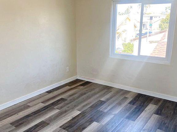 4th image of 634 A Ave #634