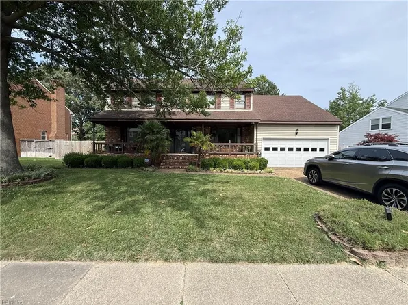 709 Harris Point Dr, Virginia Beach, VA 23455