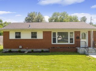3222 Radiance Rd, Louisville, KY 40220