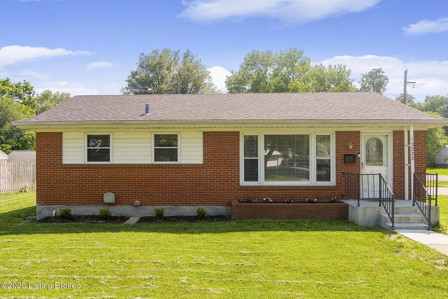 3222 Radiance Rd photo 1