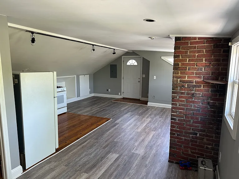 630 Memorial Dr SE — Photo 7
