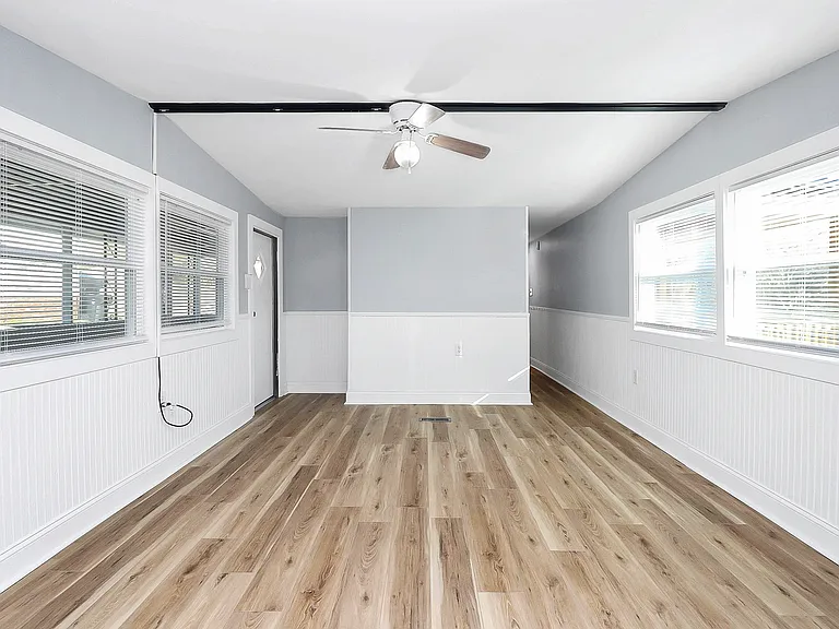 146 Swink St SW — Photo 8