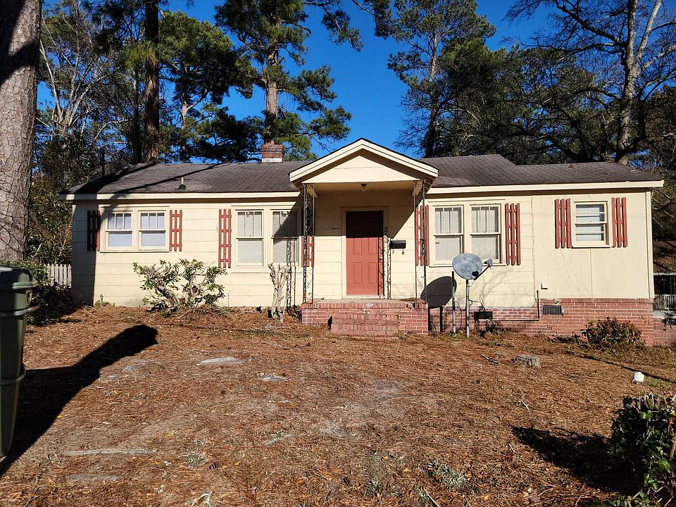 1st image of 864 Green St