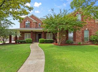 317 Crepe Myrtle Ln, Murphy, TX 75094
