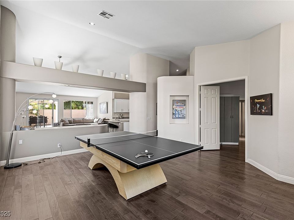 9477 Catalina Cove Cir, Las Vegas, NV 89147 | Zillow