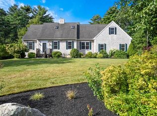 25 Olde Sheepfield Rd, Marion, MA 02738