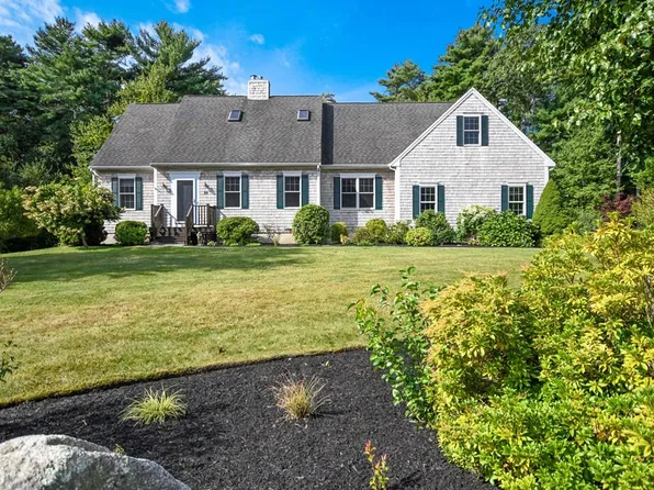 25 Olde Sheepfield Rd, Marion, MA 02738