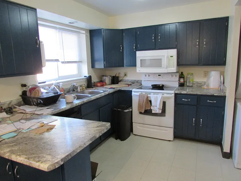 2115 Norman Ln #A — Photo 2