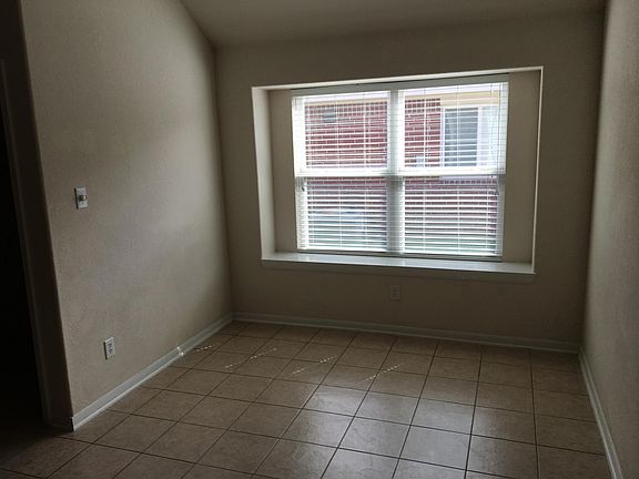 5th image of 12627 Taylorwood Ln
