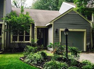 7 Generals Way, Halfmoon, NY 12065